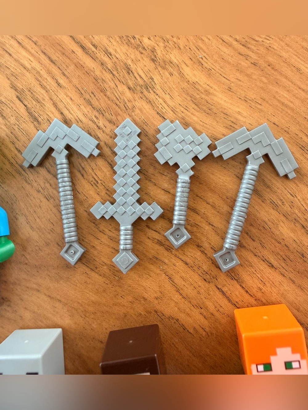 LEGO Minecraft Minifigure Lot - Picture 5 of 6